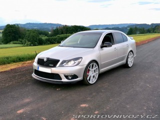 Škoda Octavia RS  2005