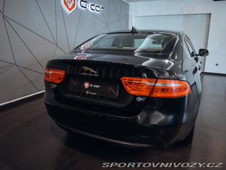 Jaguar XE 2.0D Performance, Automat 2015