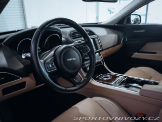 Jaguar XE 2.0D Performance, Automat 2015