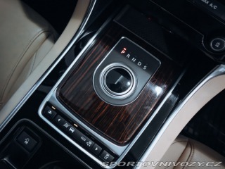 Jaguar XE 2.0D Performance, Automat 2015