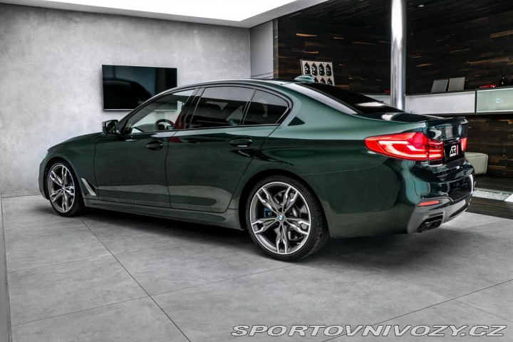 BMW M5 M550i xDrive Individual M 2020