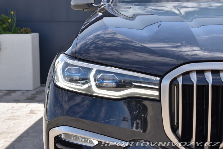 BMW X7 ///M50i TAŽNÉ*7.MÍST*LASE 2019