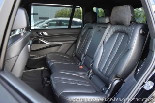 BMW X7 ///M50i TAŽNÉ*7.MÍST*LASE 2019