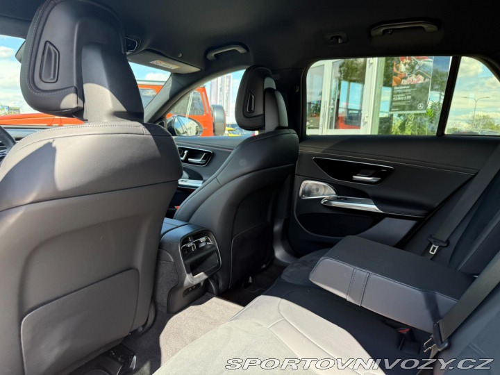 Mercedes-Benz E E 300 DE 4MATIC kombi REZ 2024