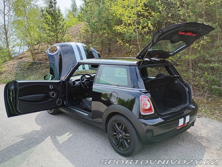 Mini One 1.6i /72 kW/. 2013