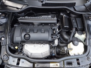 Mini One 1.6i  /72 kW/. 2013