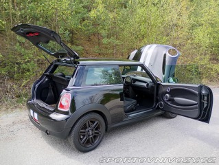 Mini One 1.6i  /72 kW/. 2013