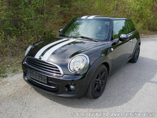 Mini One 1.6i  /72 kW/. 2013