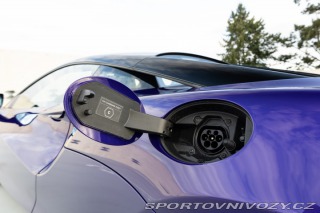 McLaren Artura 2023
