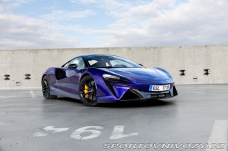 McLaren Artura 2023