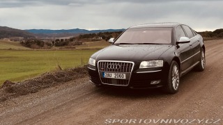 Audi S8 4E