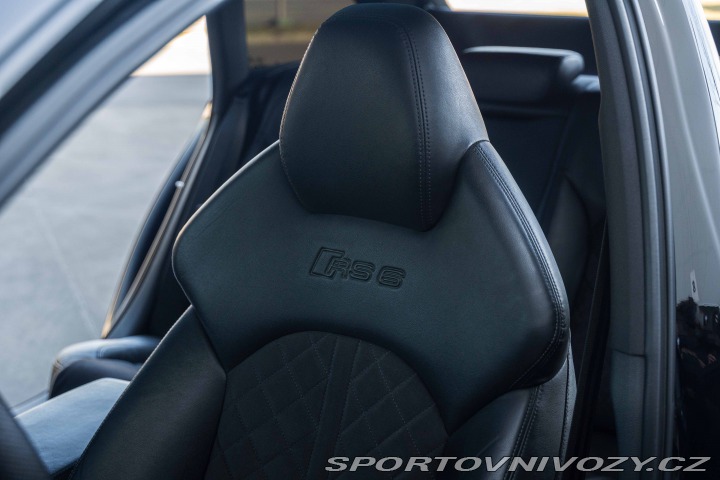 Audi RS6 2016