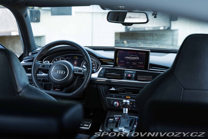 Audi RS6 2016