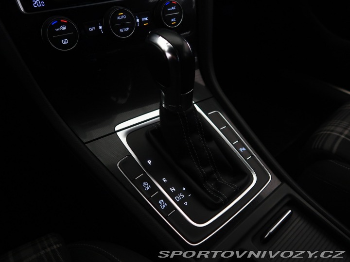 Volkswagen Golf 2.0 TDI GTD 2014
