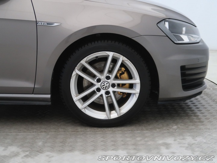 Volkswagen Golf 2.0 TDI GTD 2014