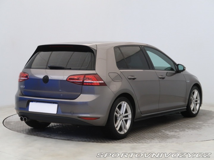 Volkswagen Golf 2.0 TDI GTD 2014