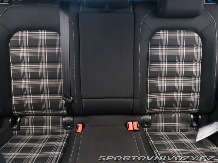 Volkswagen Golf 2.0 TDI GTD 2014