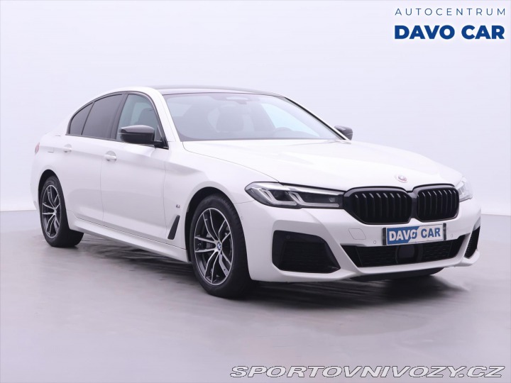 BMW 5 3,0 530d xDrive M-paket K 2022