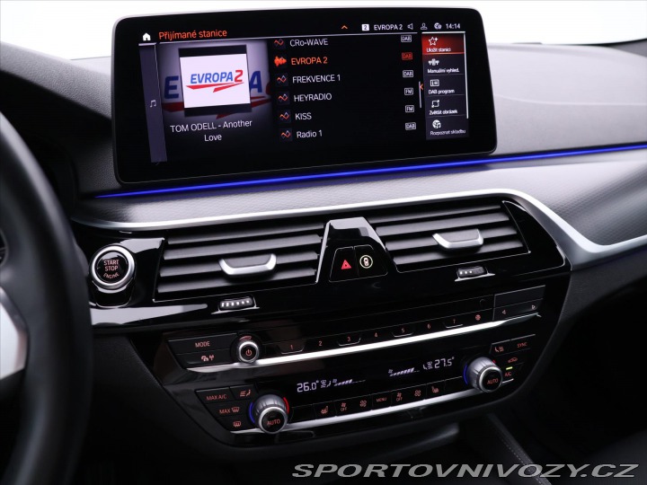 BMW 5 3,0 530d xDrive M-paket Z 2022