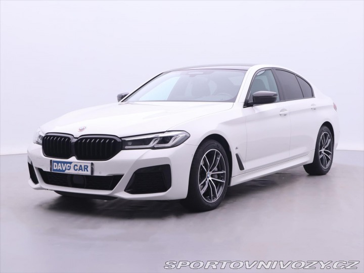 BMW 5 3,0 530d xDrive M-paket K 2022