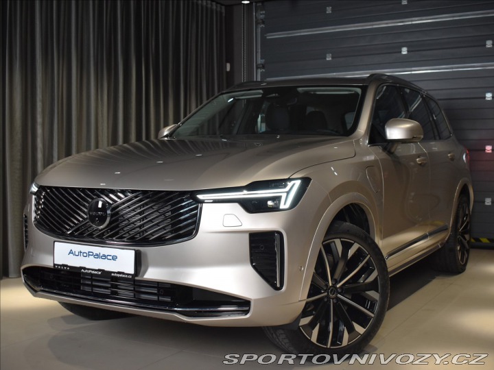 Volvo Ostatní modely XC90 2,0 T8 AWD Ultra Bright 2025