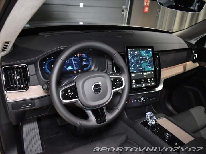 Volvo Ostatní modely XC90 2,0 T8 AWD Ultra Bright 2025