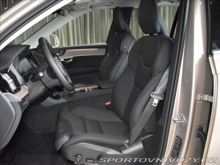 Volvo Ostatní modely XC90 2,0 T8 AWD Ultra Bright 2025