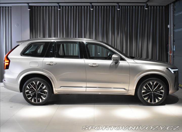 Volvo Ostatní modely XC90 2,0 T8 AWD Ultra Bright 2025