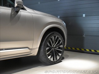 Volvo Ostatní modely XC90 2,0 T8 AWD Ultra Bright 2025