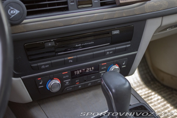 Audi A6 Avant 3.0 TDI DPF 272k q 2015