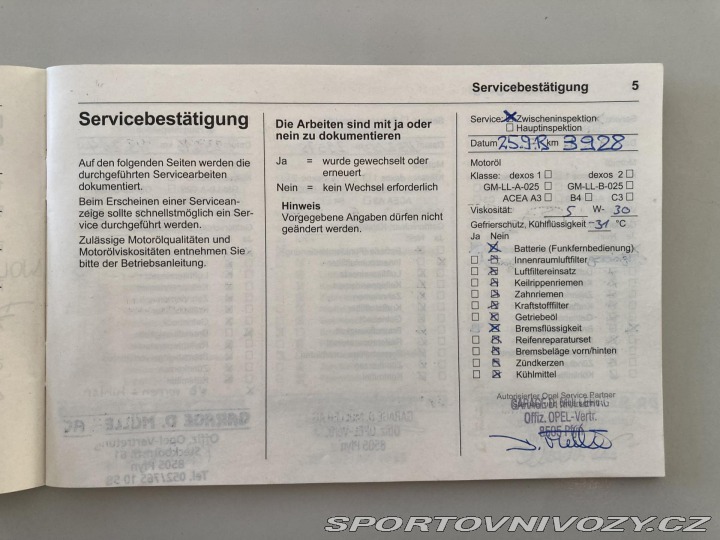 Opel Astra OPC 2,0 Turbo 206kW 2012