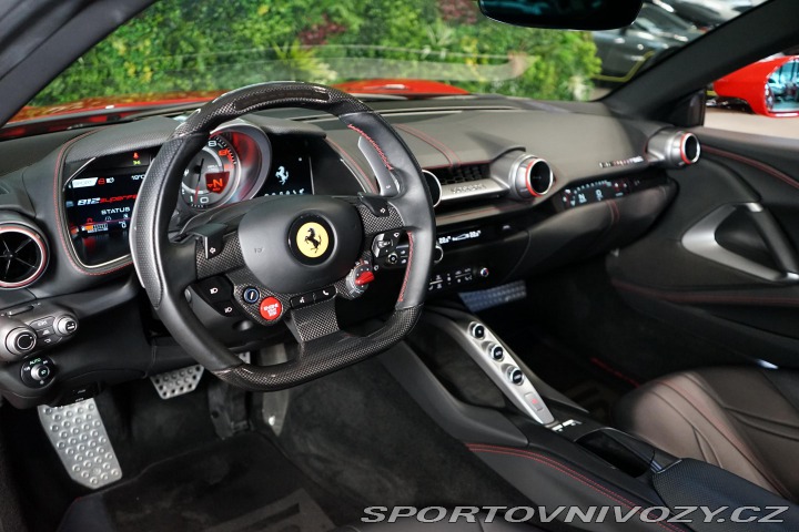 Ferrari 812 Superfast Pas-Display Lif 2019