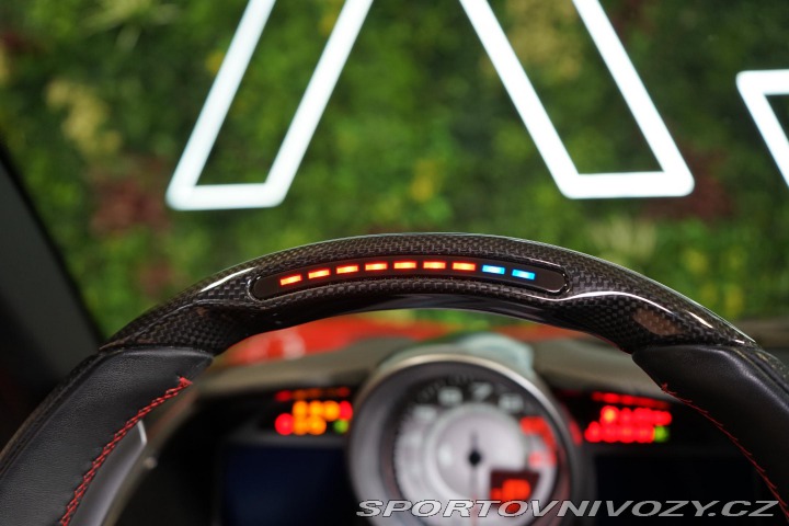 Ferrari 812 Superfast Pas-Display Lif 2019