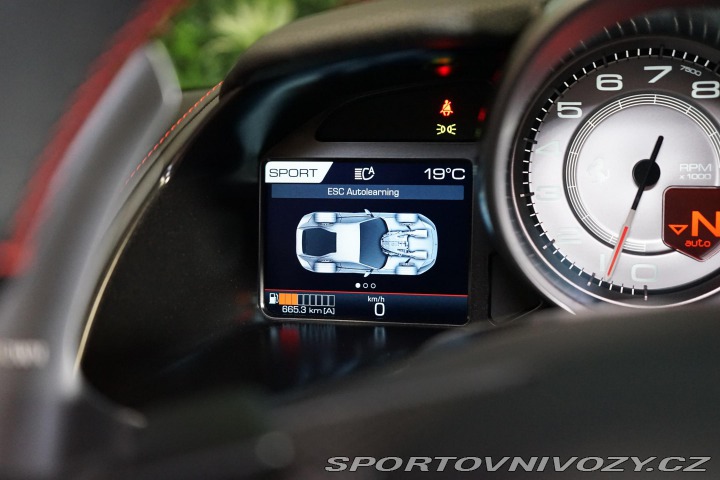 Ferrari 812 Superfast Pas-Display Lif 2019