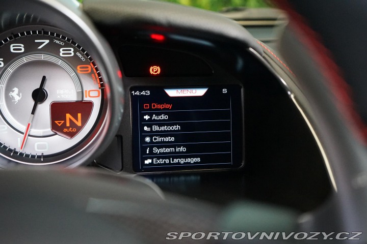 Ferrari 812 Superfast Pas-Display Lif 2019