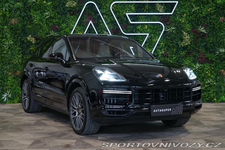 Porsche Cayenne Turbo Coupé Burmester Zár 2019
