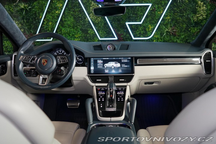 Porsche Cayenne Turbo Coupé Burmester Zár 2019