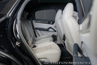 Porsche Cayenne Turbo Coupé Burmester Zár 2019