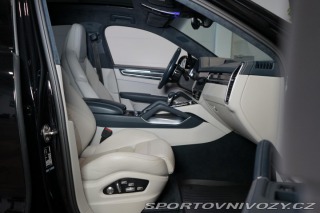 Porsche Cayenne Turbo Coupé Burmester Zár 2019