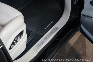 Porsche Cayenne Turbo Coupé Burmester Zár 2019