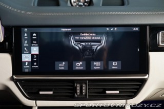 Porsche Cayenne Turbo Coupé Burmester Zár 2019