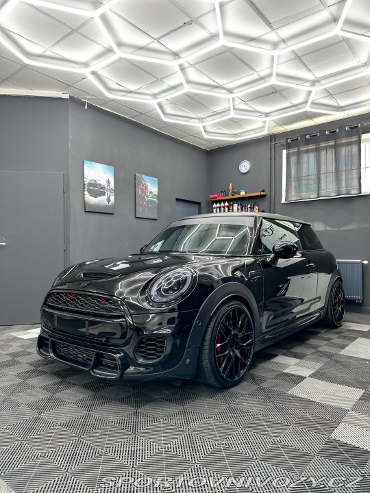 Mini Cooper John Cooper Works 2016