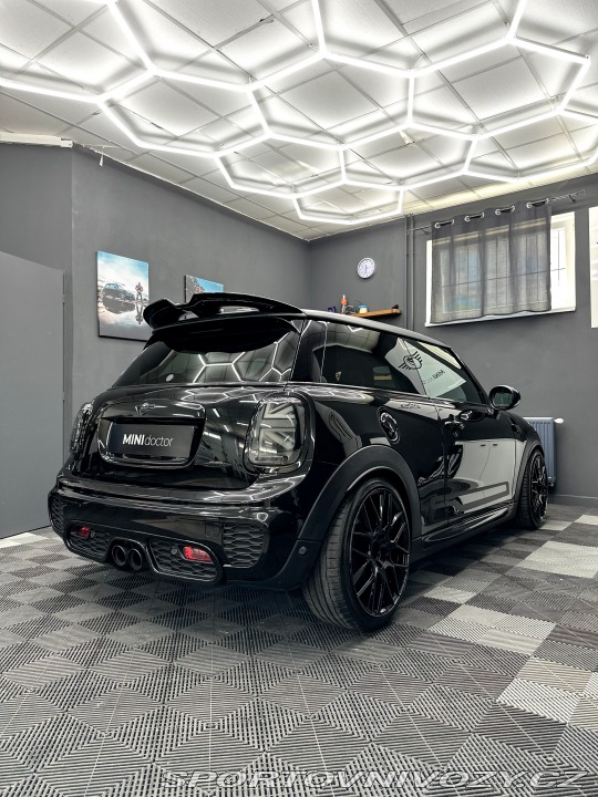 Mini Cooper John Cooper Works 2016