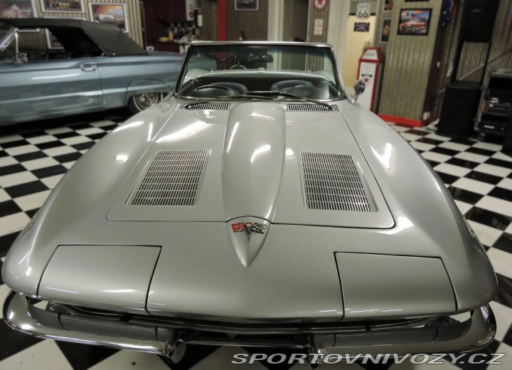 Chevrolet Corvette Stingray kabriolet 1963