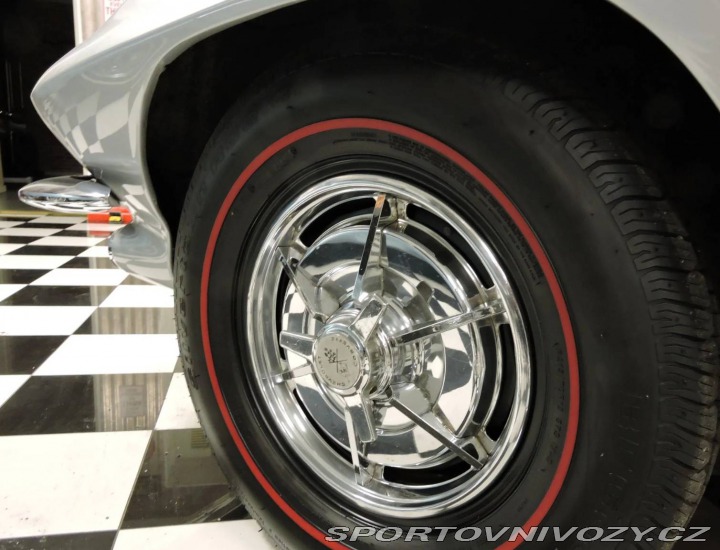 Chevrolet Corvette Stingray kabriolet 1963