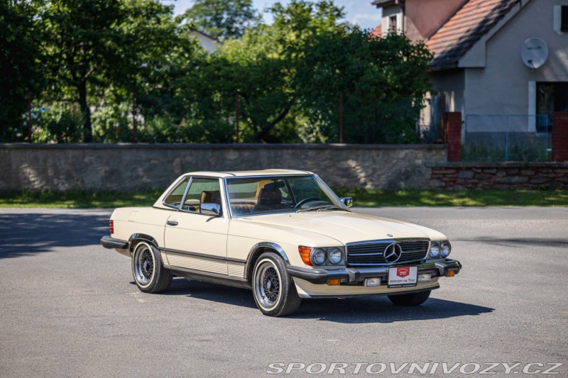 Mercedes-Benz SL 560 SL R107
