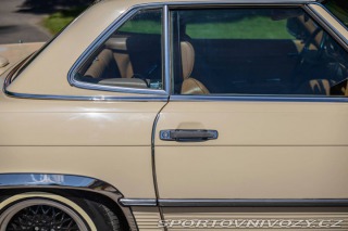 Mercedes-Benz SL 560 SL R107 1986
