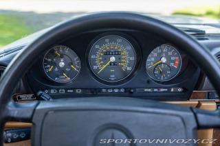 Mercedes-Benz SL 560 SL R107 1986