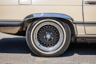 Mercedes-Benz SL 560 SL R107 1986