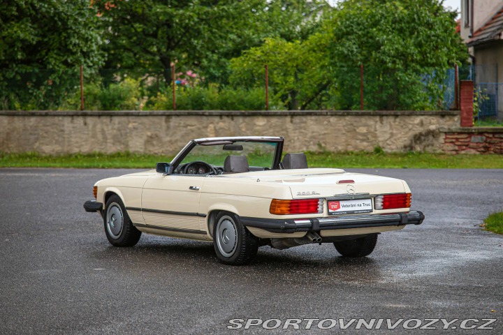 Mercedes-Benz SL 380 R107 1985